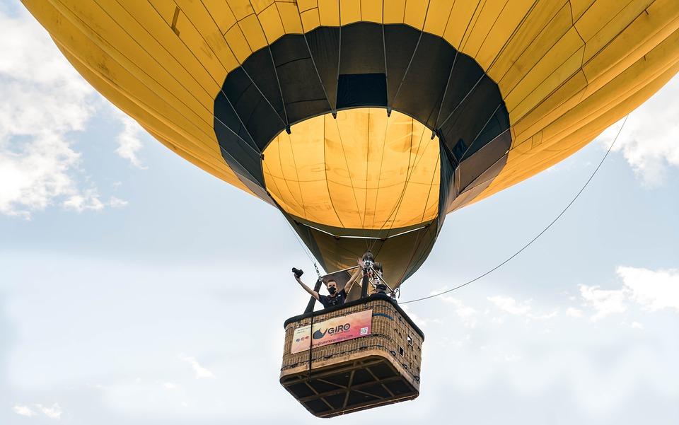 vol en montgolfi&egrave;re